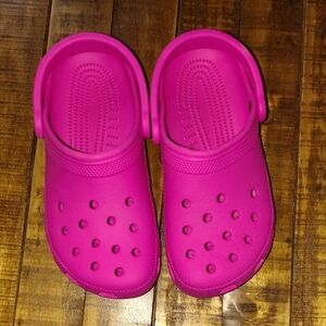 CROCS Kids Water Shoes - Vibrant Pink